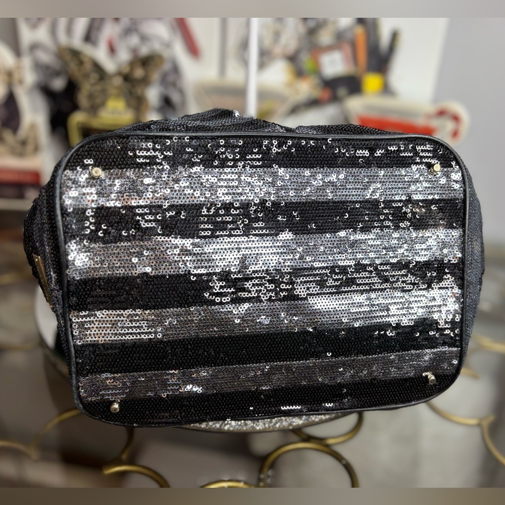 Kate Spade rare STORYBOOK LINING black and silver sequin striped tote bag EUC - Picture 10 of 14